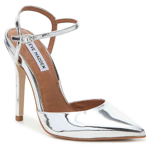 Steve Madden Shoes - Steve Madden pizzel silver pump